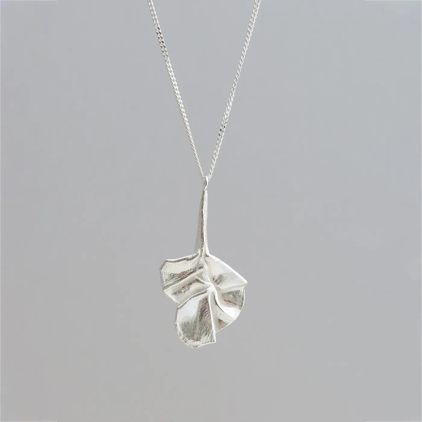 Produktbild-Halskette Blatt - silber