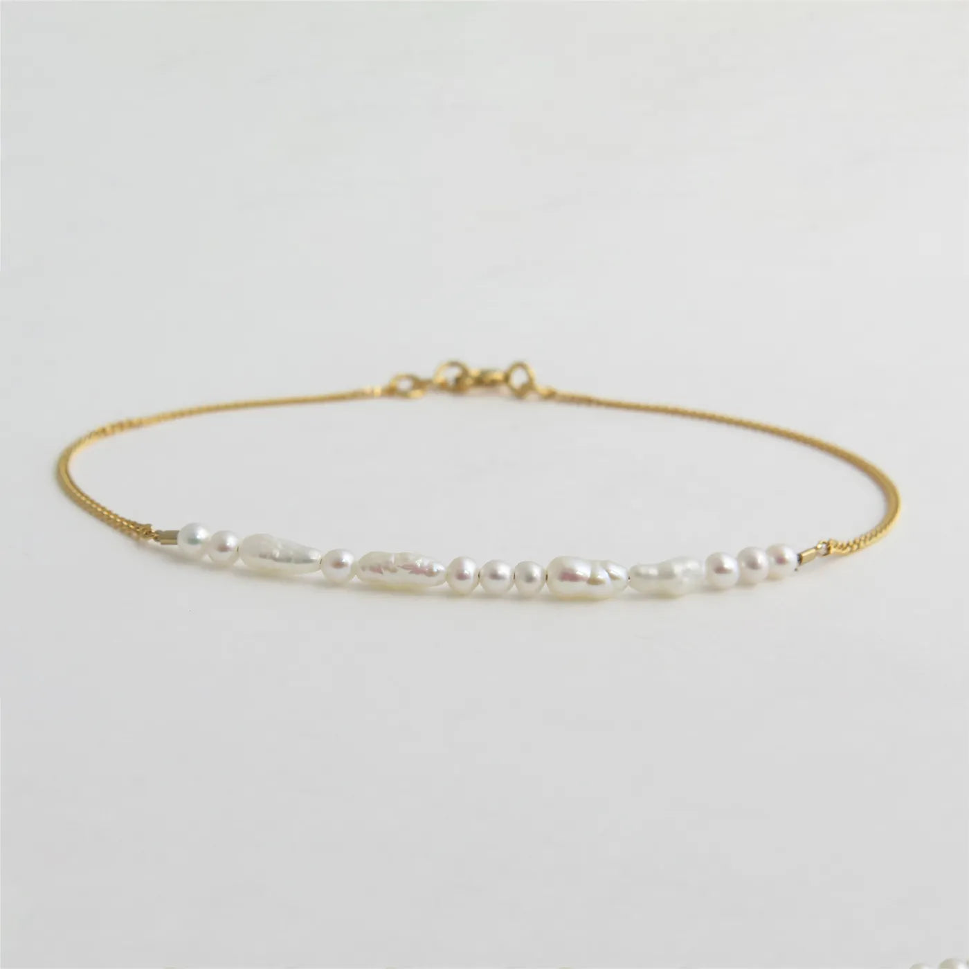Armband Organisch geformte Perlen - gold